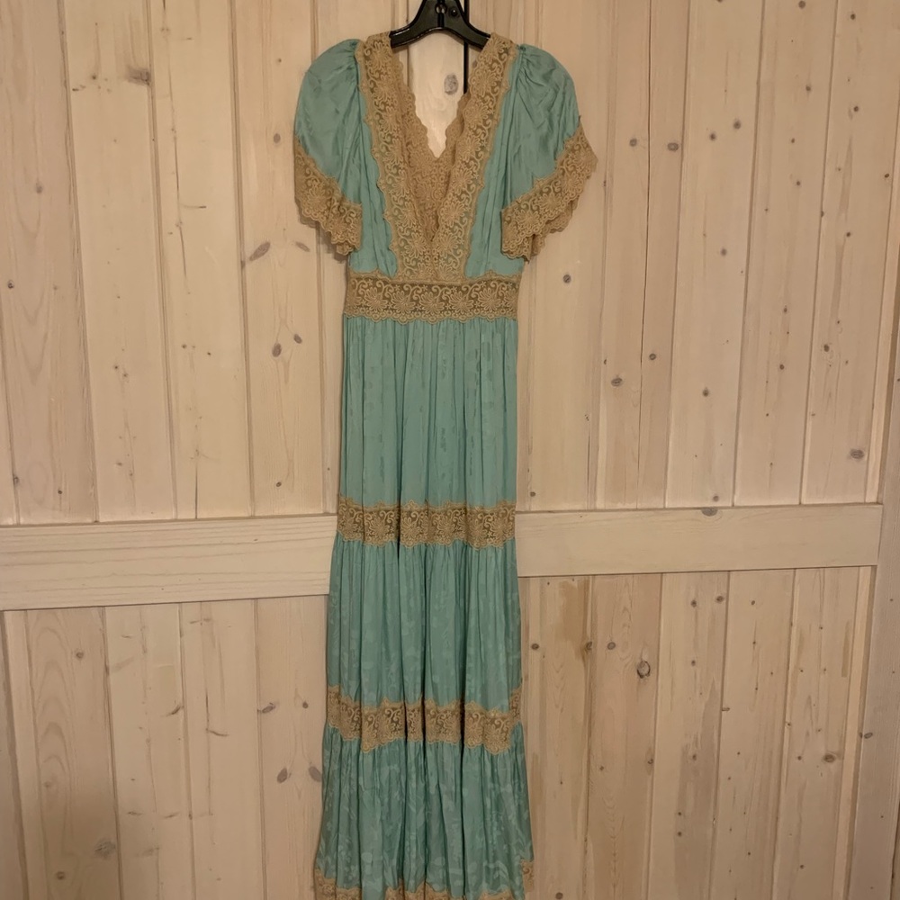 Spell & the Gypsy Collective Ocean dress - Picture 2 of 4